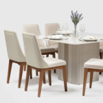 Comedor Liege Cuadrada + 8 Sillas Elsie Beige