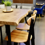 Comedor Rectangular Rusti 140x80 + Sillas Soma Negro