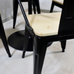 Comedor Redondo Tulip Negro 100cm + 4 Sillas Tolix Pierre